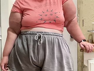 A rearward sweet happy SSBBW resembling off their way Concupiscent curves