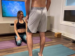 Wife gets fucked and creampie in yoga pants while strenuous at large alien husbands friend