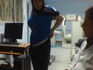 врач трахает hijabi